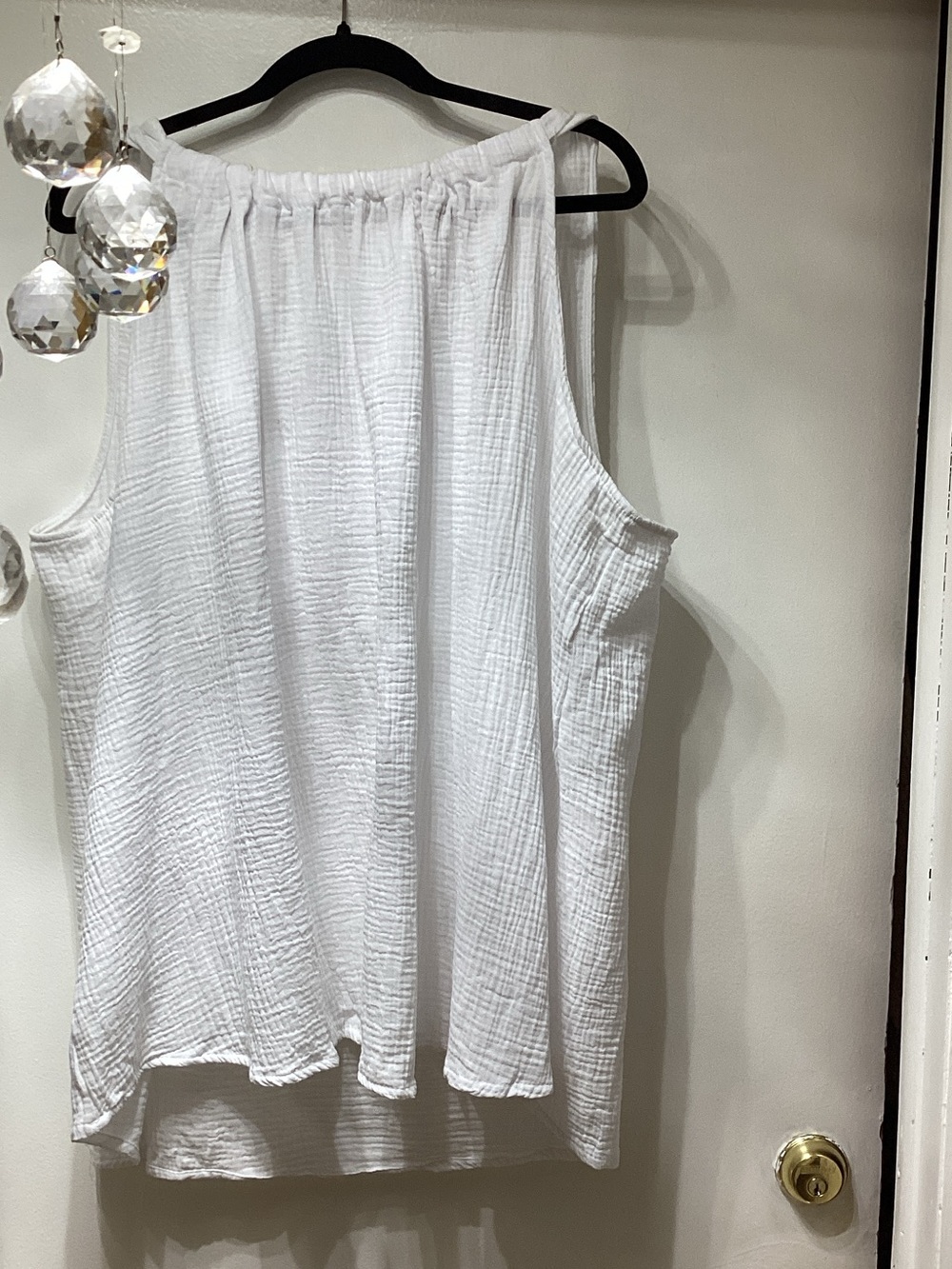 Ashley Stewart White Textured Sleeveless Tank Top